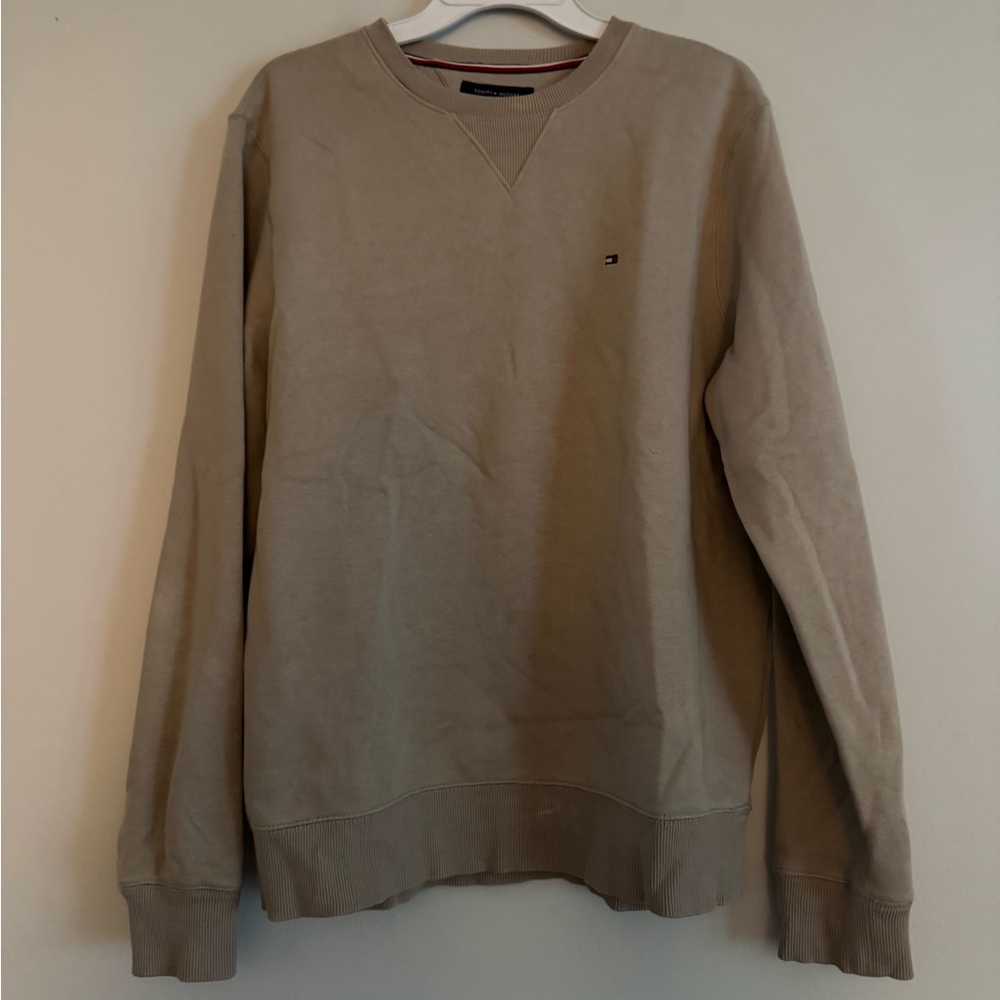 tommy hilfiger crew neck size medium